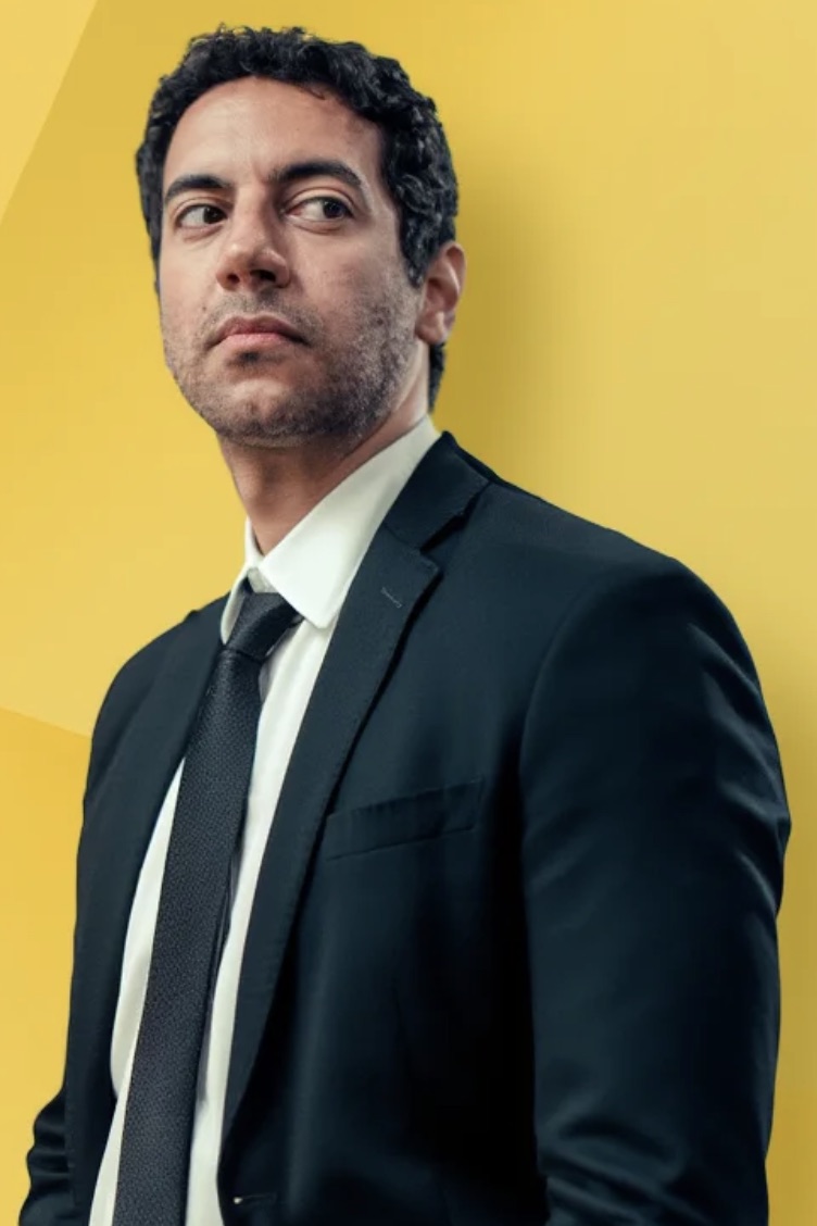 Professor Paulo André Cirino